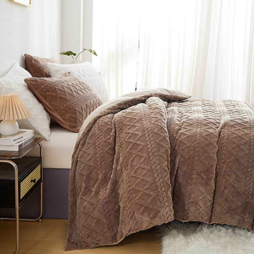 Wendebettwäsche Plüsch – Flauschig, Warm, Geometrisches Design