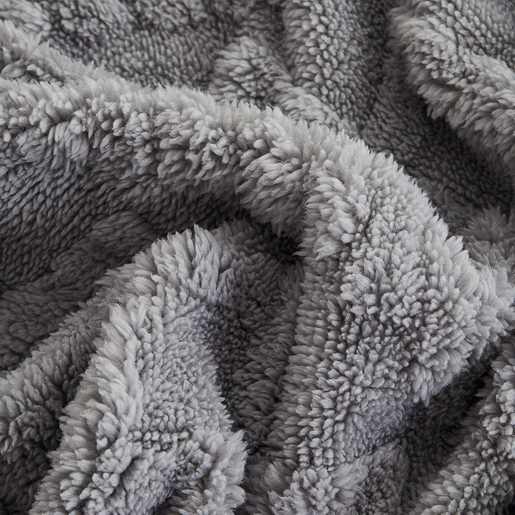 Wendebettwäsche Plüsch – Flauschig, Warm, Geometrisches Design