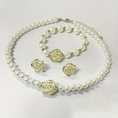 3-teiliges Camellia Perlen Halskette, Armband & Ohrring Satz