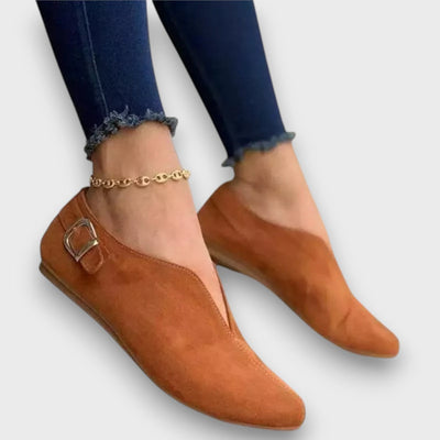 Zerina – Klassische Flats mit edler Schnalle