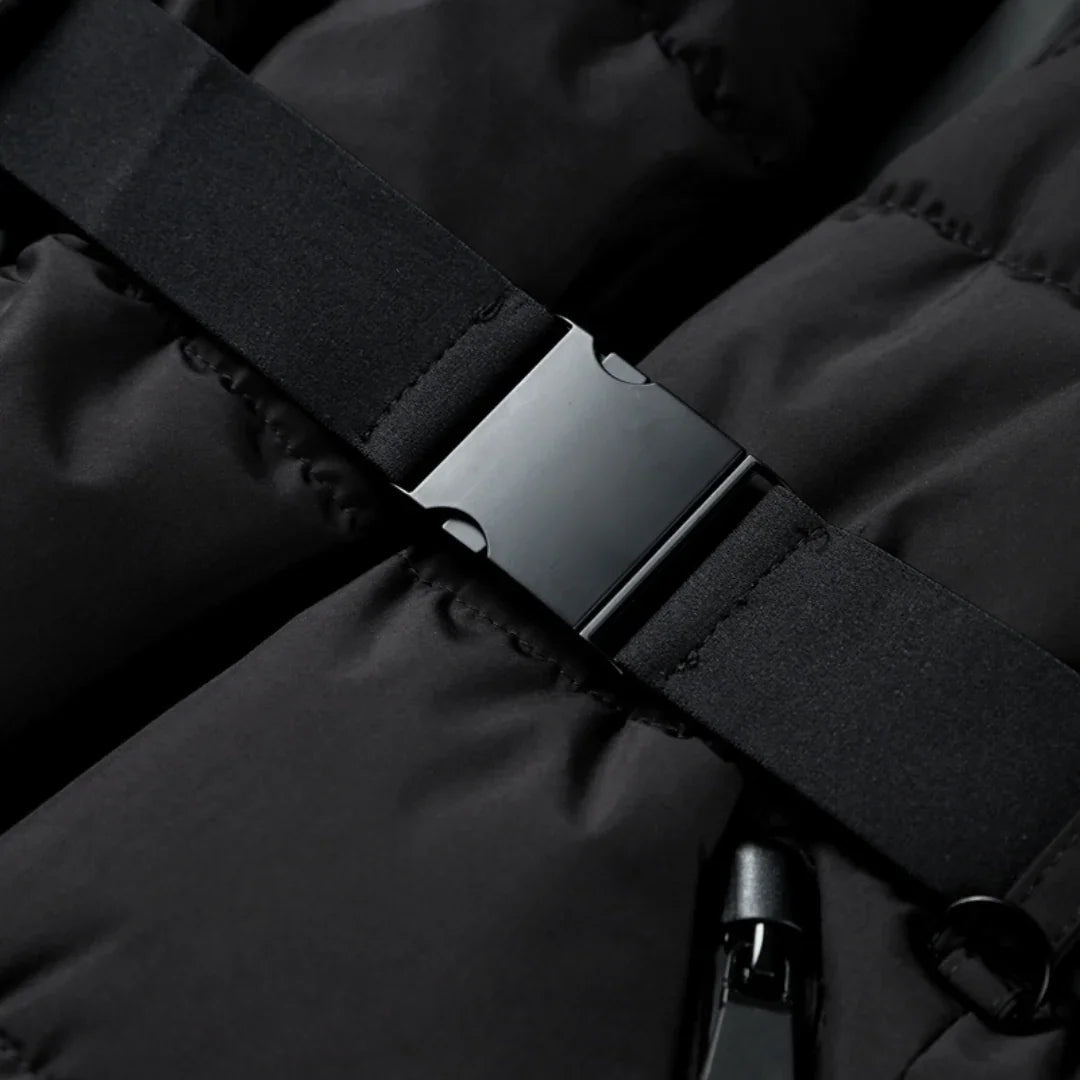 Stylische Pufferjacke mit Taillengürtel für kalte Tage