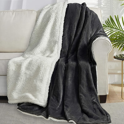 Zweifarbige Mikrofaser-Steppdecke – Weich, Warm & Hautfreundlich